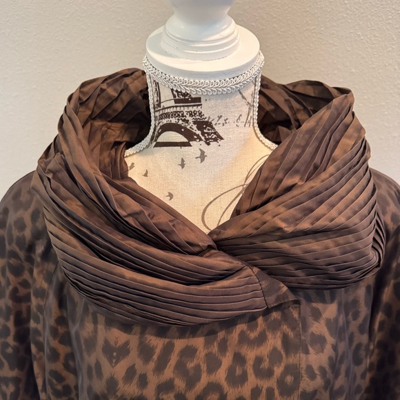 Animal Print All Weather Trench Coat Size XL - Picture 5 of 11